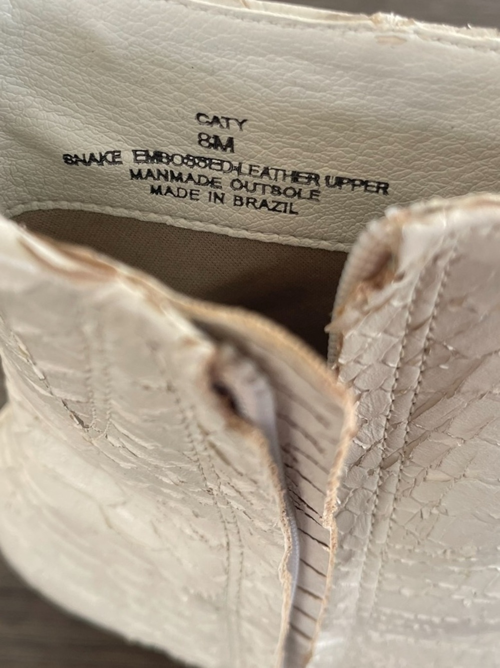Matisse CATY Embossed Ivory Ankle Bootie size 8 - Picture 5 of 7